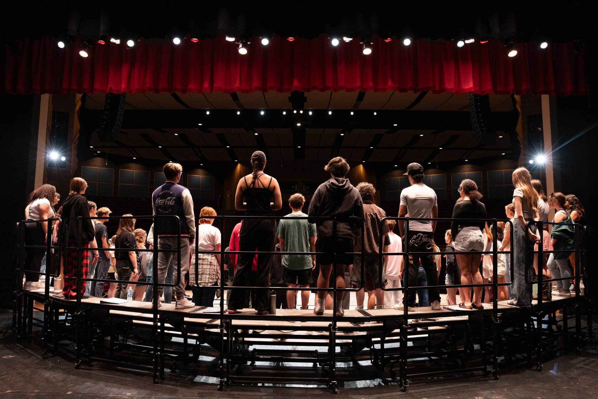 A panoramic view of chorus students in the Stockbridge Theatre.